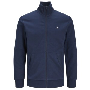 Dettaglio del morbido tessuto interlock (50% cotone) e logo Jack & Jones: qualità e resistenza per l'uomo taglie forti.