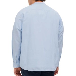 Dettaglio schiena camicia uomo taglie grandi Jack & Jones, ampiezza spalle studiata per corporature robuste.